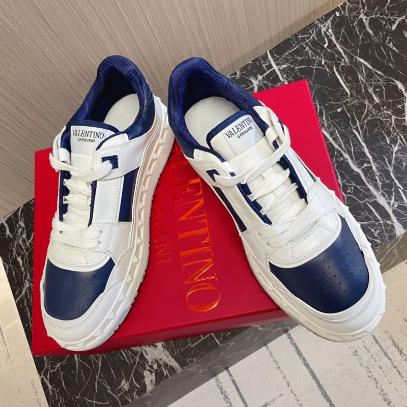 Valentino Sneakers